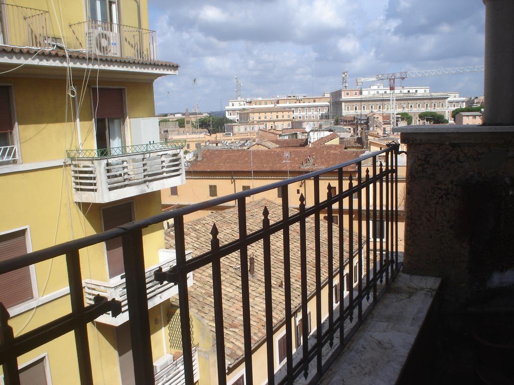 Sandy Hotel Rome Bagian luar foto